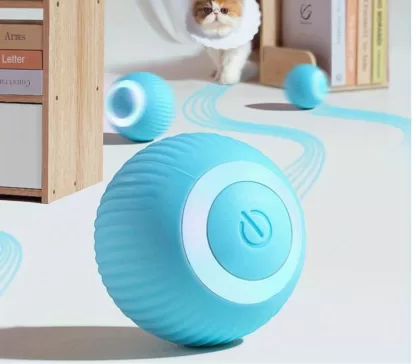 Uciekająca Zabawka Dla Kota I Małego Psa