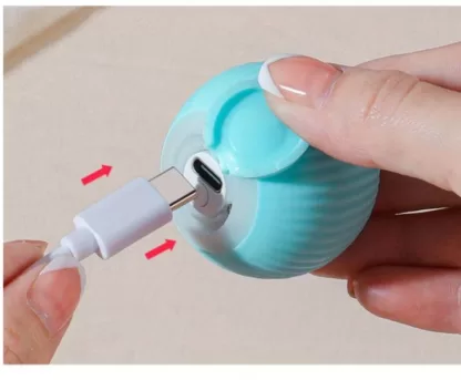 Uciekająca Zabawka Piłka Dla Kota